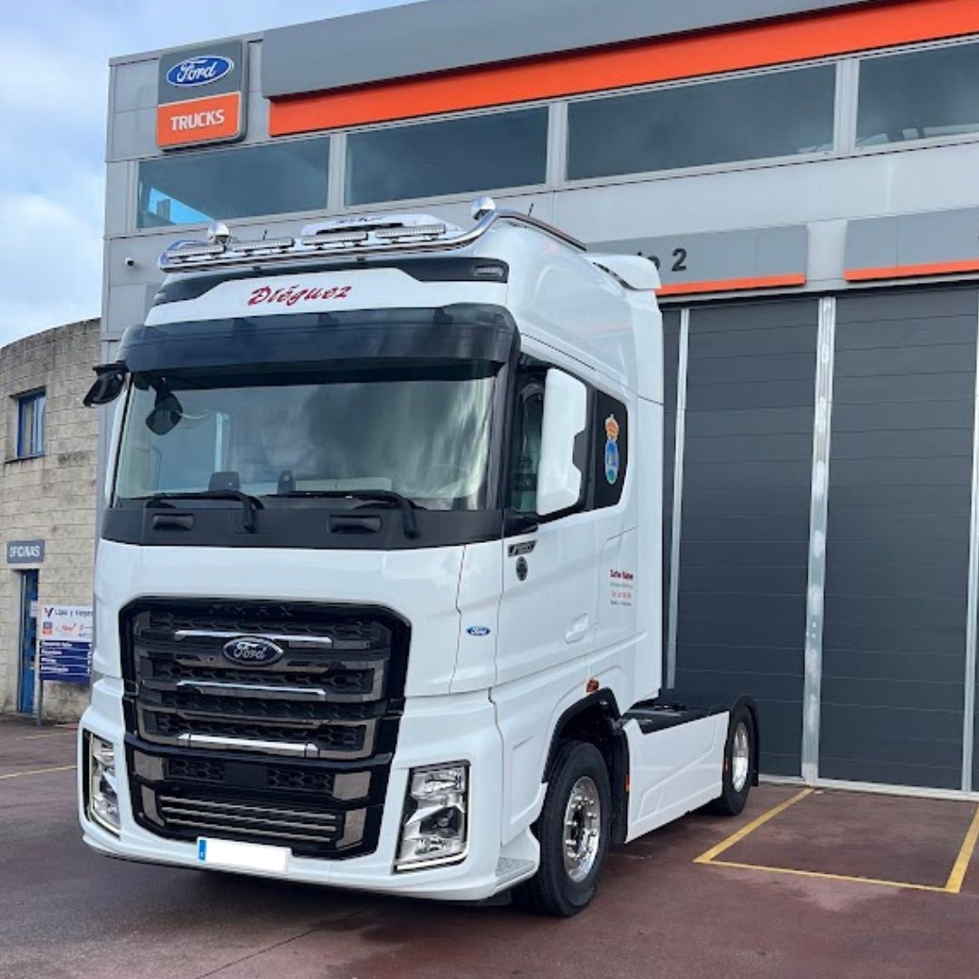 Entrega de un Ford F-MAX con acabado Michigan